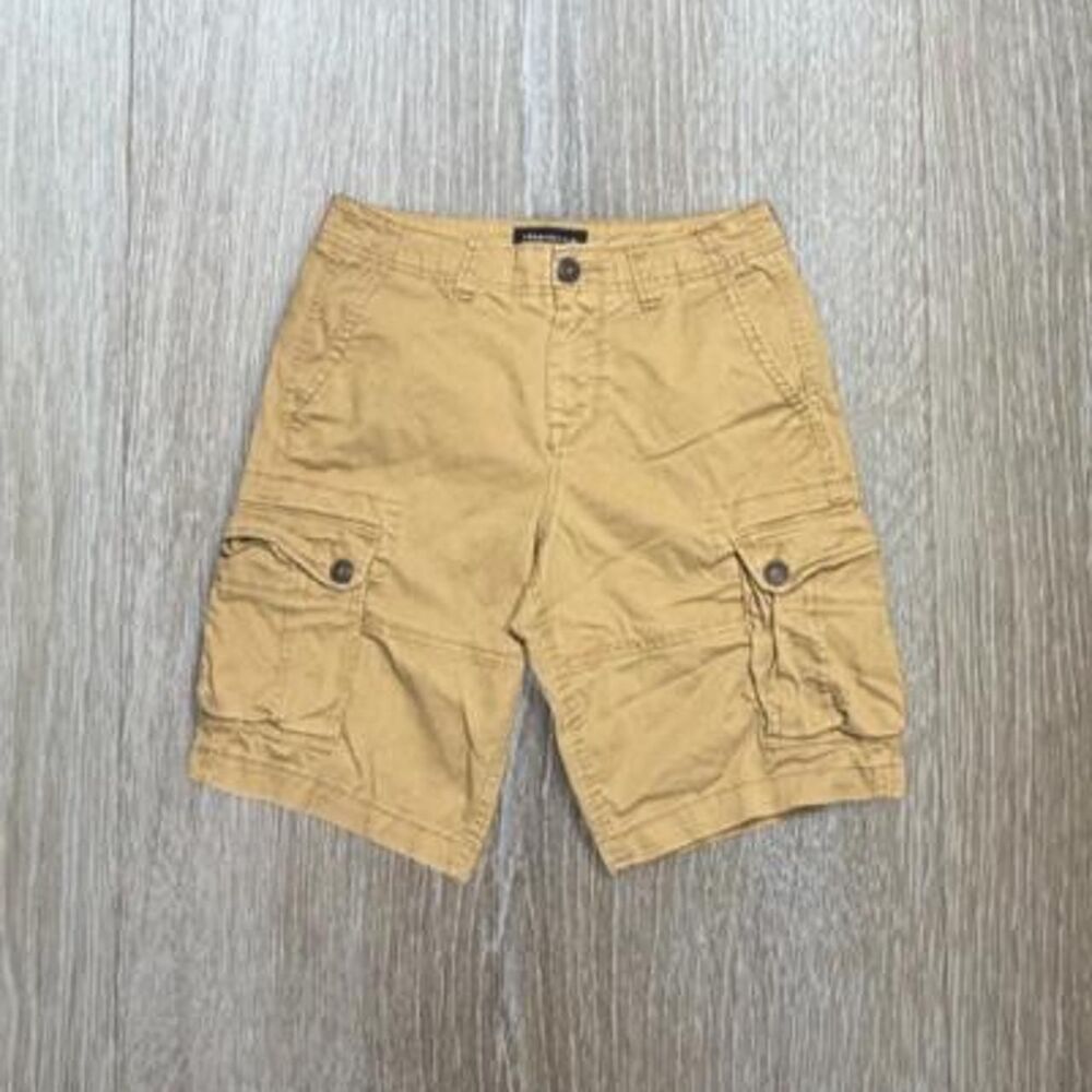 Aeropostale Men's Tan and Yellow Shorts